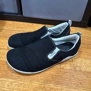Xero Aptos size 9.5